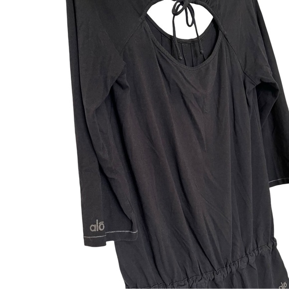 ALO Yoga Bamboo Blend Keyhole Open Back Top Tunic Drop Cinch Waist Size Medium - Picture 8 of 15